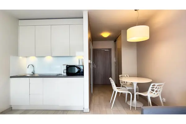 kłodzki, Bystrzyca Kłodzka, Biała Woda, Na Skarpie, Twój prywatny azyl w górach – uroczy apartament w Resorcie Czarna Góra