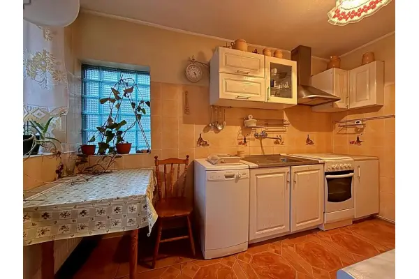 kłodzki, Duszniki-Zdrój, al. Sprzymierzonych, Apartament z widokiem na Papiernię