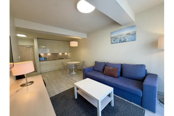 kłodzki, Bystrzyca Kłodzka, Biała Woda, Na Skarpie, Dwupokojowy apartament z miejscem parkingowym w cenie.