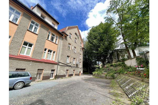 kłodzki, Kudowa-Zdrój, Zdrojowa, Apartament w Kudowie - możliwa zamiana na dom.