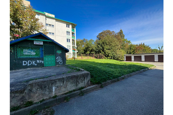 kłodzki, Kłodzko, Rodzinna, Atrakcyjna działka inwestycyjna - Kłodzko, ul. Rodzinna