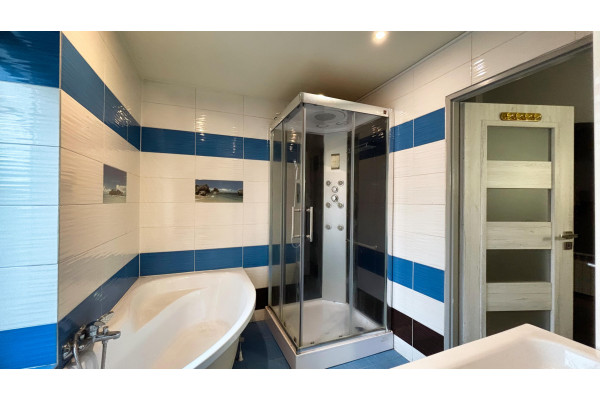 kłodzki, Nowa Ruda, Kolejowa, Przestronne mieszkanie w sąsiedztwie Rynku.