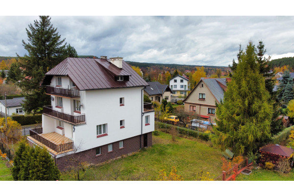 kłodzki, Polanica-Zdr&oacute;j, Marii Dąbrowskiej, Dom w Polanicy-Zdroju, w  dzielnicy Sokoł&oacute;wka.