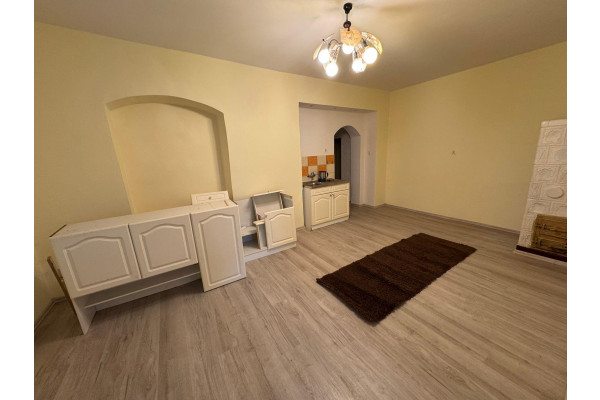 kłodzki, Kłodzko, P&oacute;łwiejska, Duże, przestronne mieszkanie &ndash; Kłodzko (obrzeża, Ustronie)