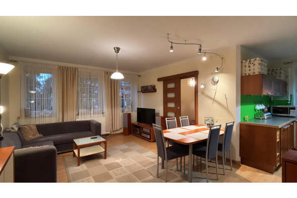 dolnośląskie, kłodzki, Kłodzko, Myśliwska, Trzypokojowe mieszkanie z miejscem postojowym w garażu.