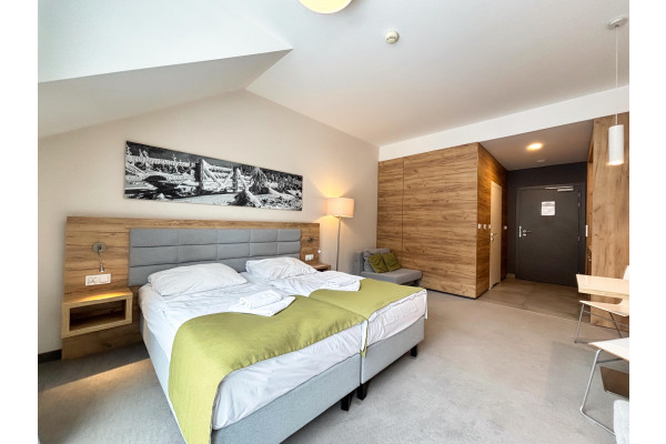 dolnośląskie, kłodzki, Bystrzyca Kłodzka, Biała Woda, Na Skarpie, Czarna G&oacute;ra, aparatament z  miejscem parkingowym w garażu podziemnym.