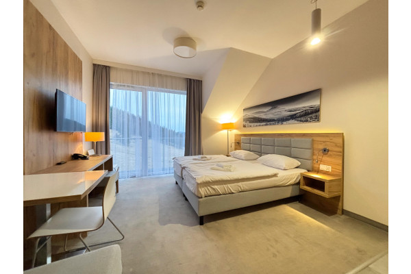 kłodzki, Stronie Śląskie, Sienna, Na Skarpie, Czarna G&oacute;ra, aparatament z  miejscem parkingowym w garażu podziemnym.