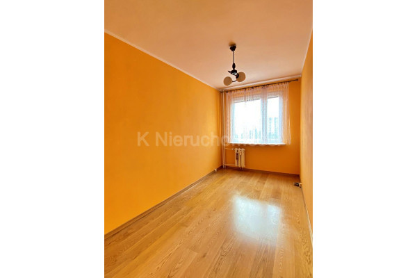 kłodzki, Kłodzko, Sp&oacute;łdzielcza, 3 pokoje do wynajęcia w Kłodzku.