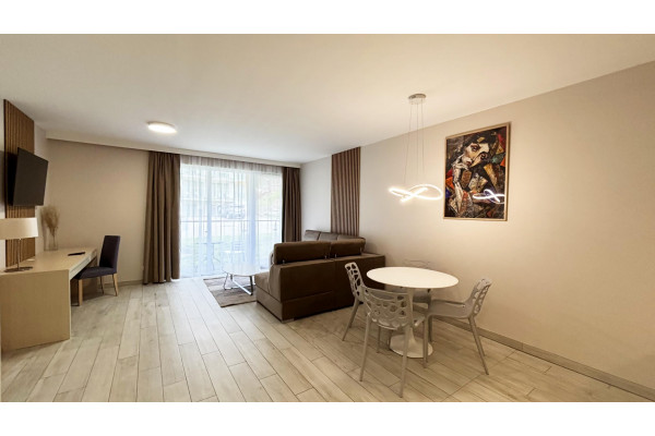 kłodzki, Bystrzyca Kłodzka, Biała Woda, Na Skarpie, Apartament z aneksem i sypialnią - Resort Czarna G&oacute;ra