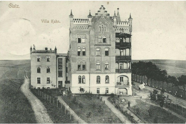 kłodzki, Kłodzko, Mickiewicza, Przestronne mieszkanie dla rodziny &ndash; 103,8 m&sup2; , ul. Mickiewicza.