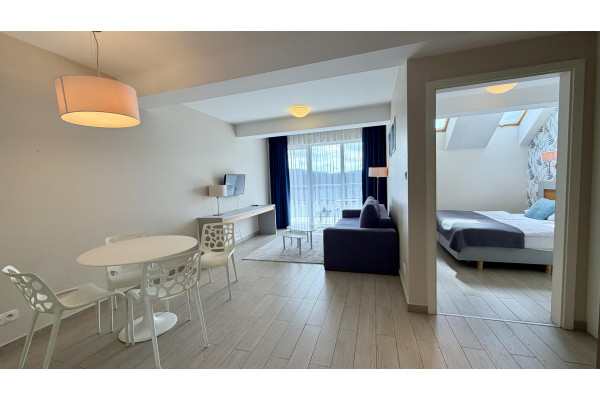 kłodzki, Bystrzyca Kłodzka, Biała Woda, Na Skarpie, Apartament z sypialnią i widokiem na g&oacute;ry.